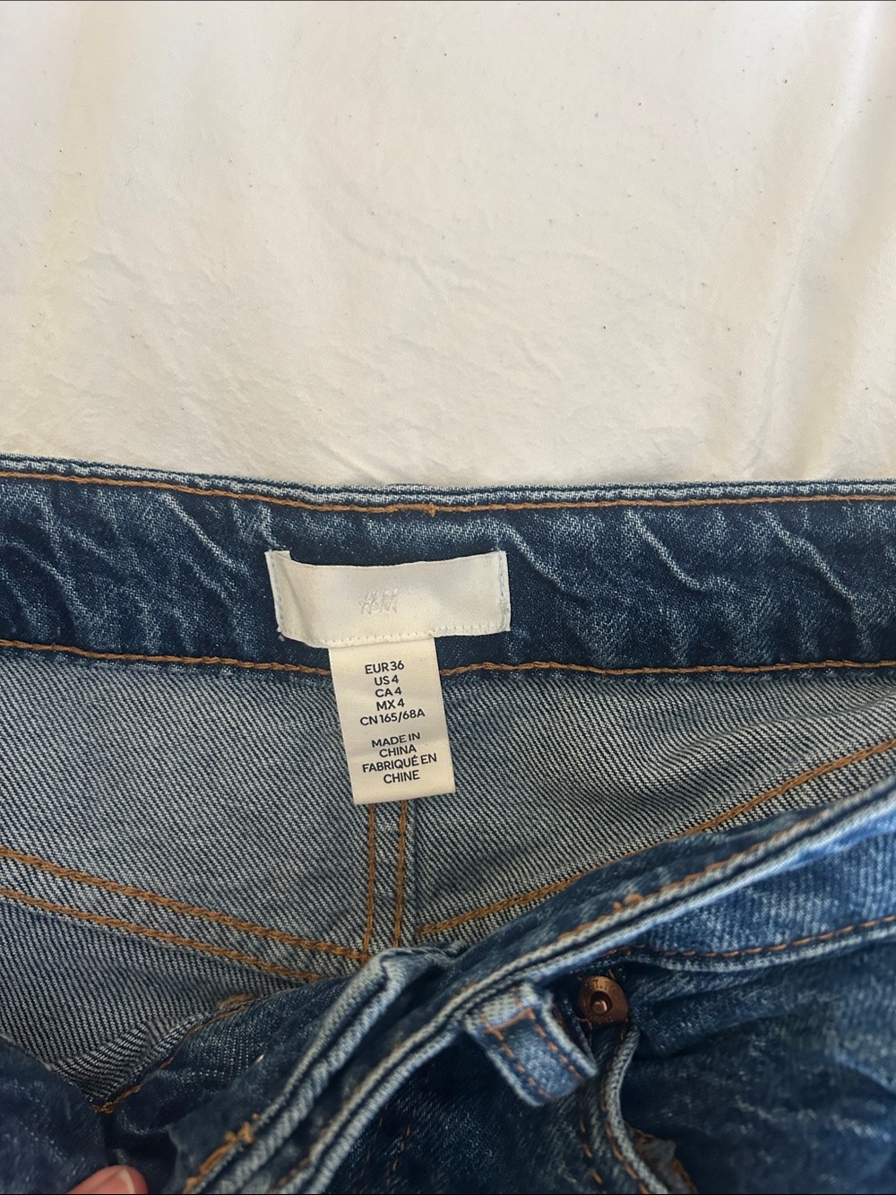 H&M Medium-Dark Blue High-Rise Wide Leg Denim Jeans - Picture 2 of 5